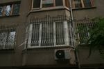 фирма за решетки за прозорци от ковано желязо